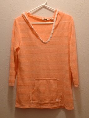 🔥 Miss Me Lightweight Hooded Long Sleeve Top – Size L